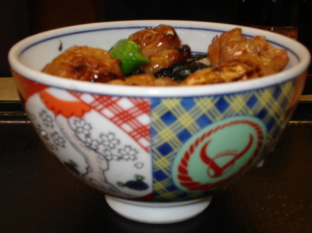 yoshinoya-shin-yakitori-tsukunedon2.jpg