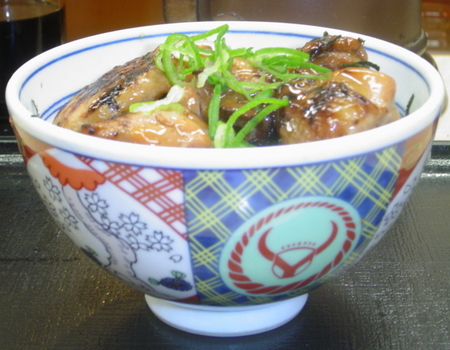 yoshinoya-tsukune-yakitoridon3.jpg